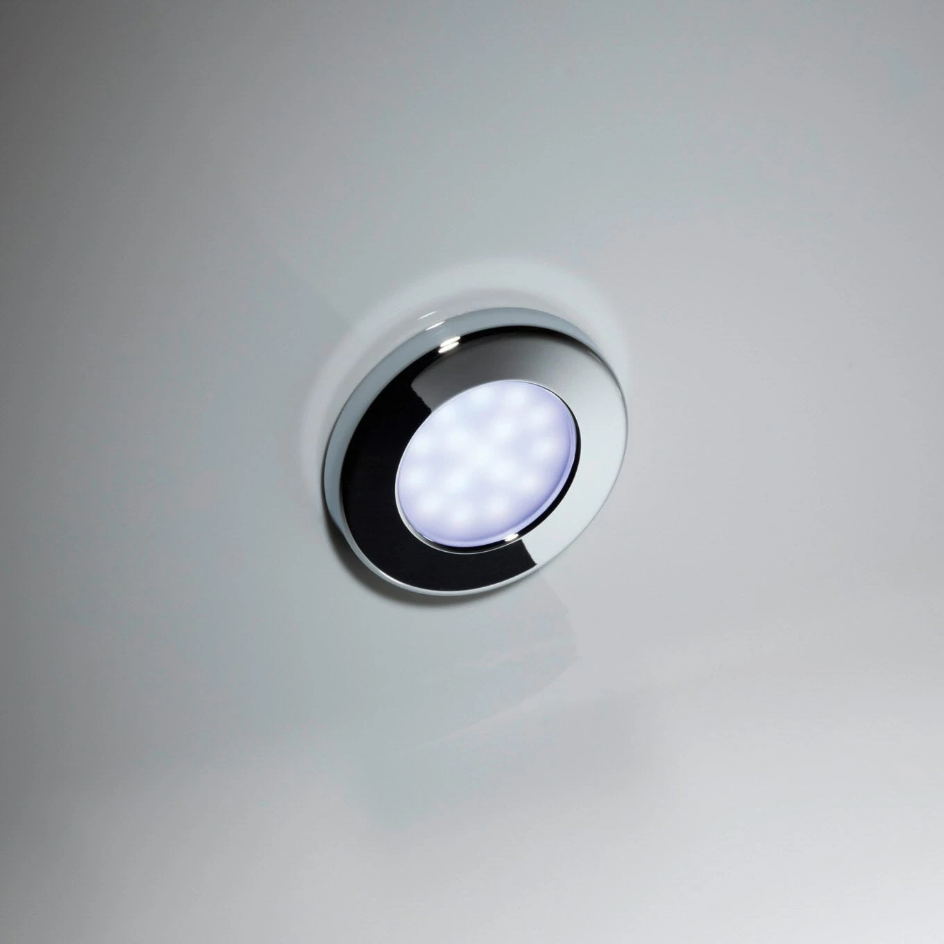 Steinkamp Life Eckbadewanne Mit Whirlsystem 170 X 110/65 Cm, Ecke Rechts, Inkl. Viega Multiplex M5 4 Steinkamp Life Eckbadewanne Mit Whirlsystem 170 X 110/65 Cm, Ecke Rechts, Inkl. Viega Multiplex M5 – Bild 2